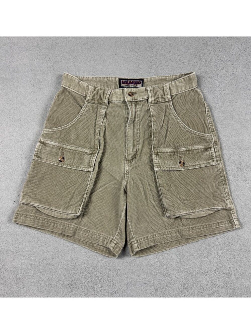 Vintage Corduroy Cargo Shorts Mens 32 Brown Skater Y2K Gorpcore Unleaded Utility